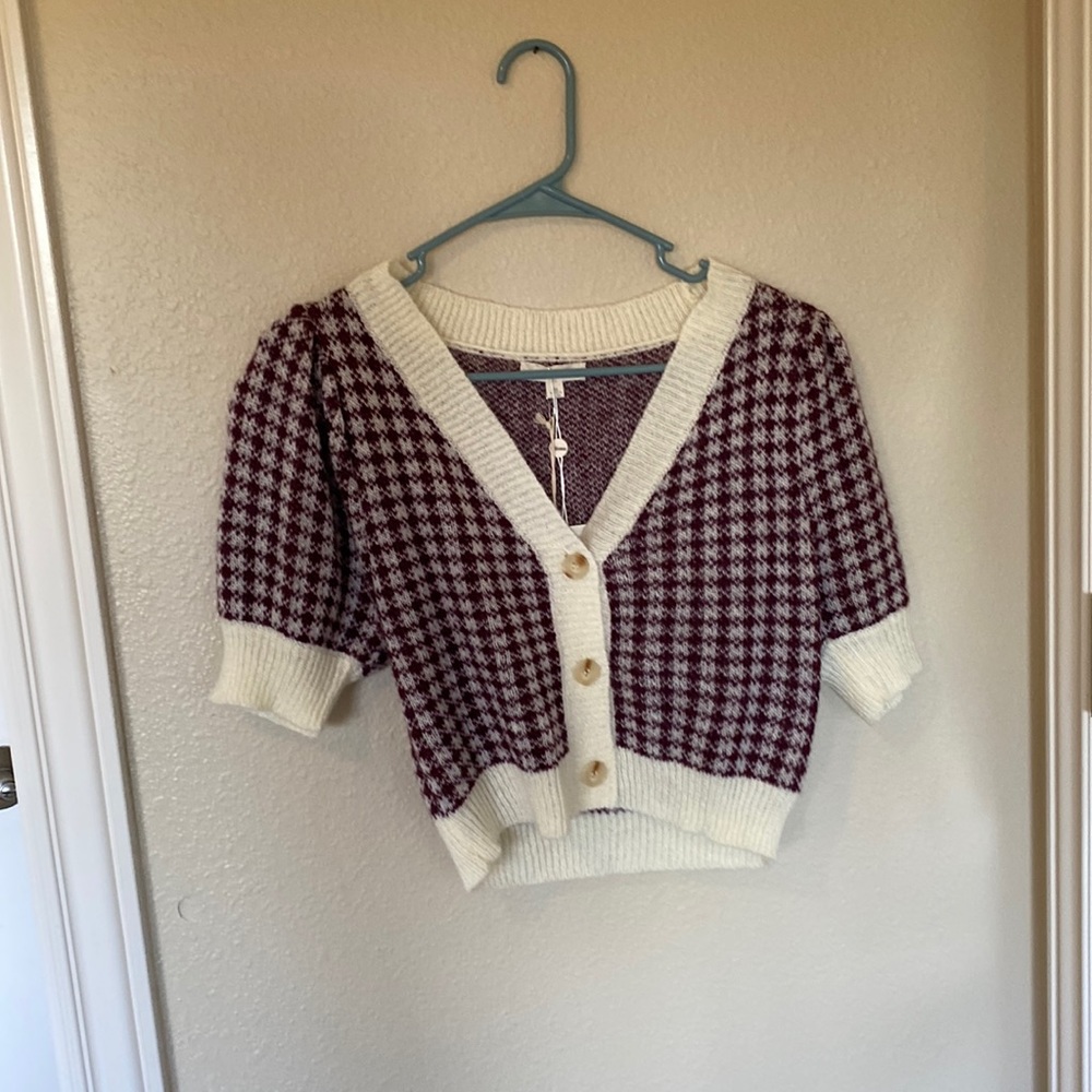 Bohme maroon and white sweater blouse